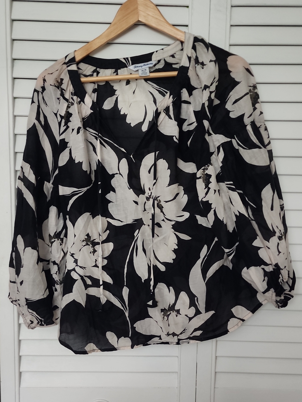 Tommy Bahama Black Blouse with Cream Floral Print